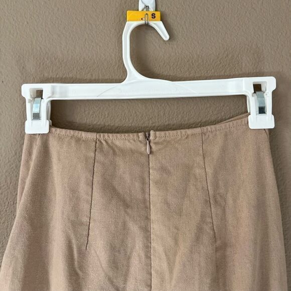 PrettyLittleThing Tan Crop Top and Skirt Set - Picture 8 of 13